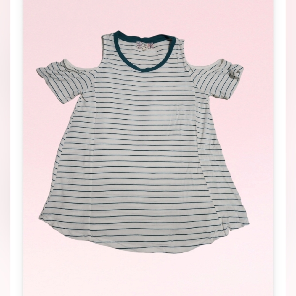 Cold Shoulder Top Size S